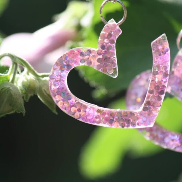 Iridescent Daisy Earrings Hand Crafted - Picture 5 of 8